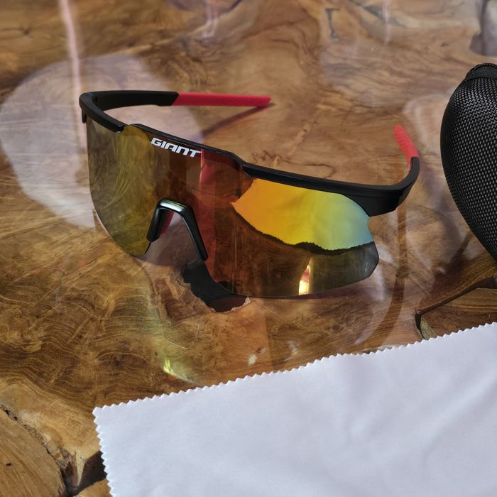 Слънчеви очила тип маска Giant