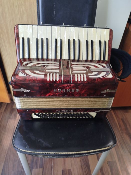 Vand acordeon Hohner tango 2