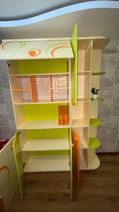 Продам детский гарнитур