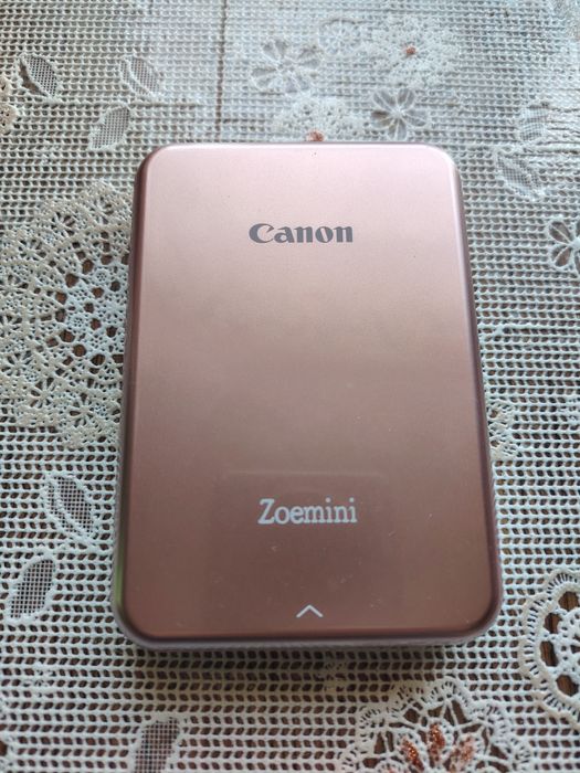 Canon Zoemini photo printer.