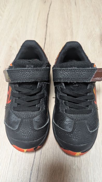 Adidași sport Artengo(Decathlon)nr.28 17.5 cm