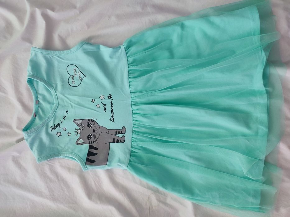 Детские платья 3 шт