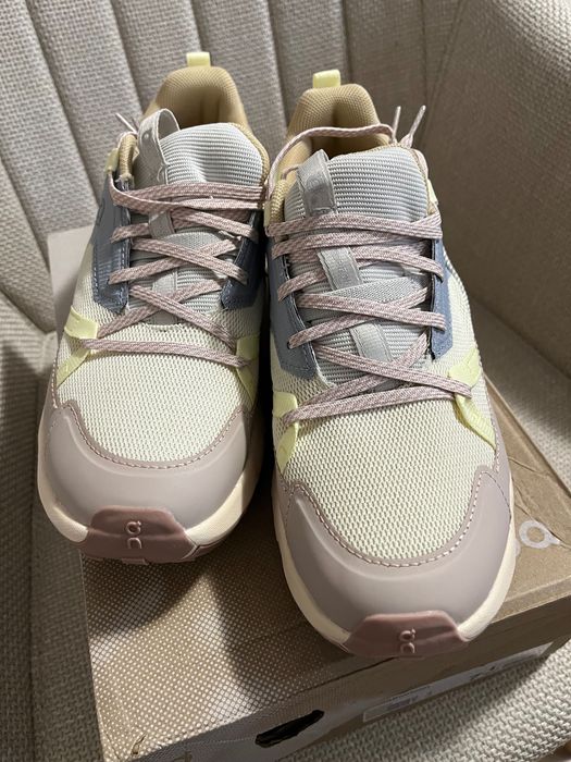 Маратонки ON Cloudhorizon