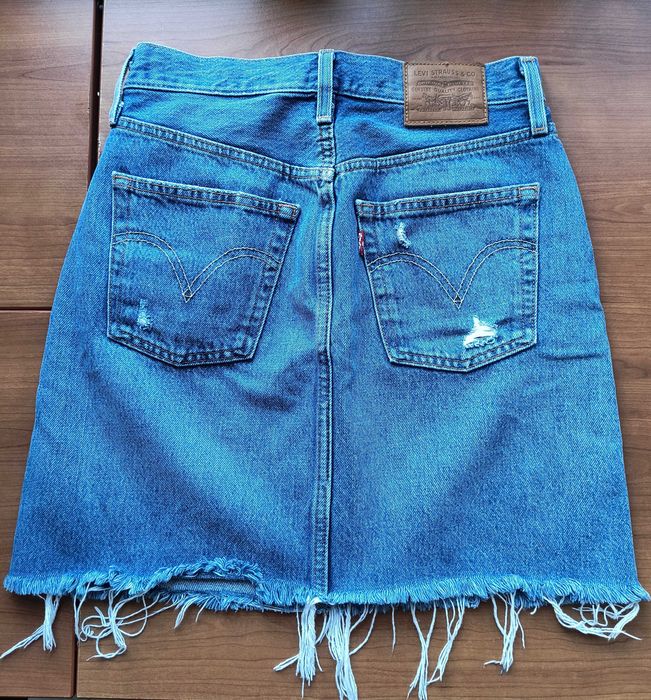 Дамска пола Levi’s