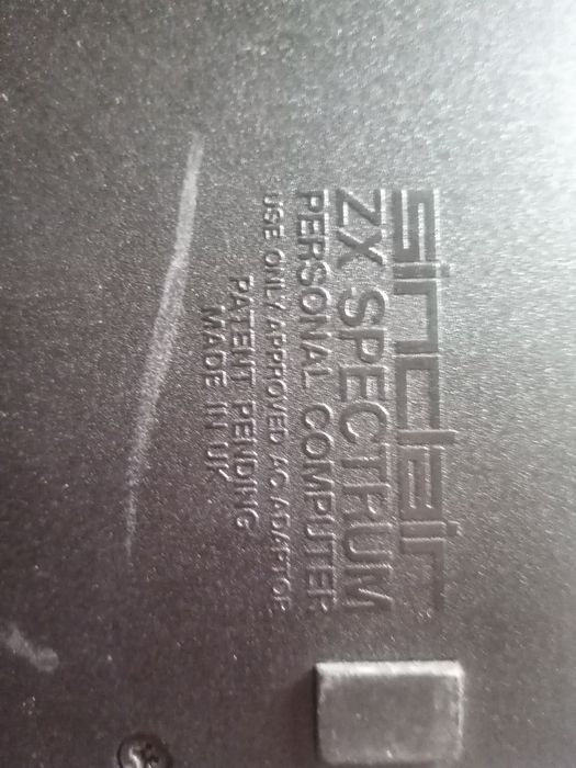 ZX Specrum Sinclaire ретро компютър