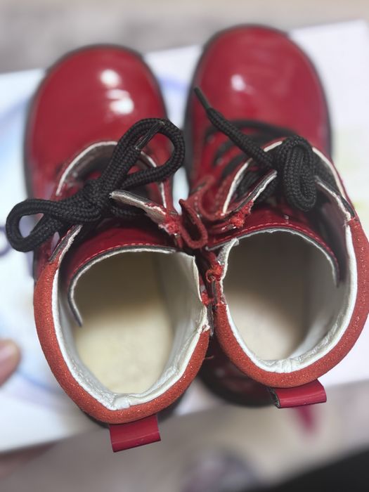 Ghetute Primigi marimea 27