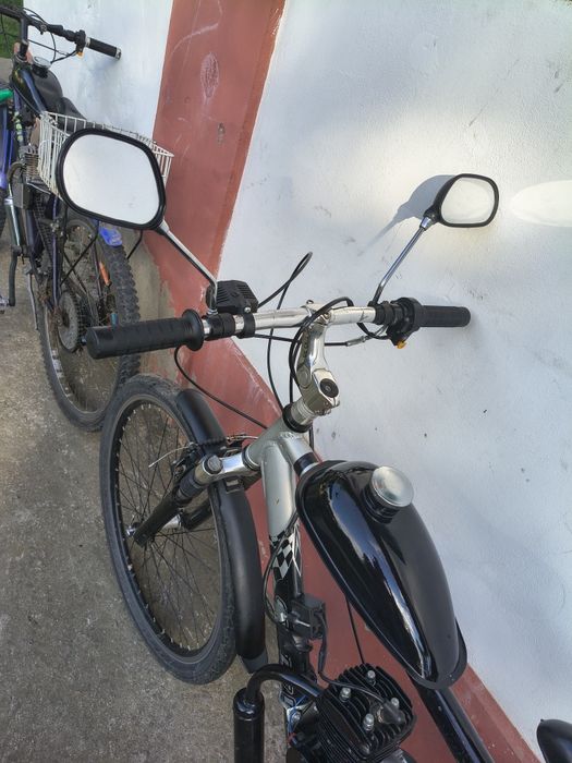 Bicicleta cu motor