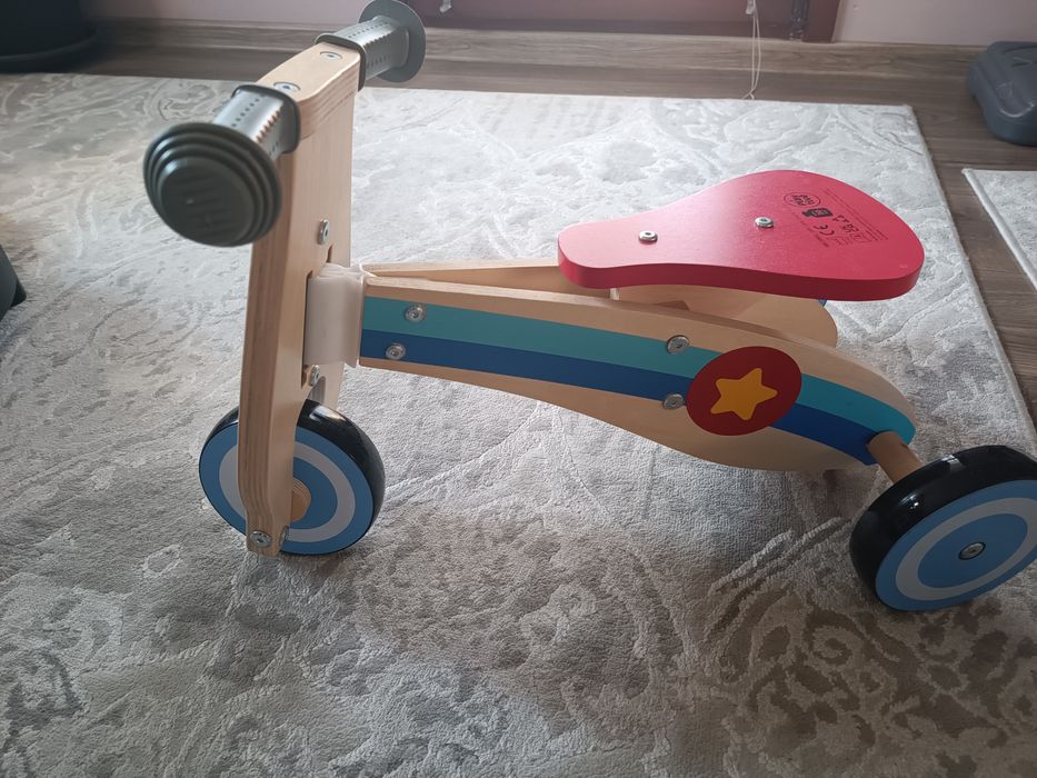 Триколка от дърво