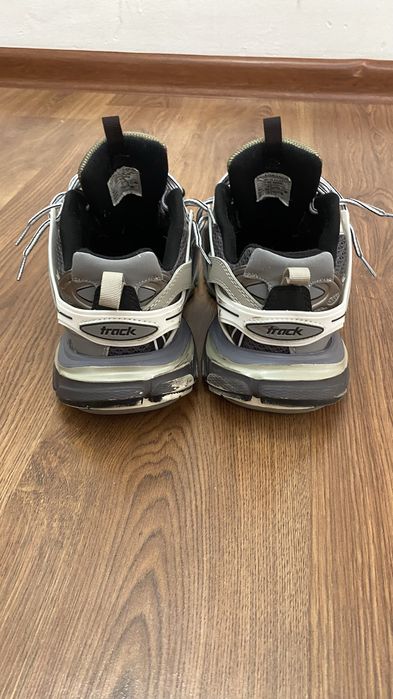 Balenciaga track серые
