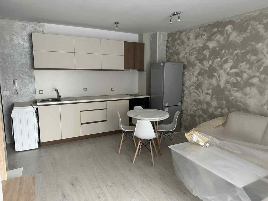 Двустаен апартамент в ж.к. Малинова долина.