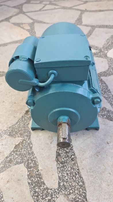 Монофазен електромотор 1,1kw 220V