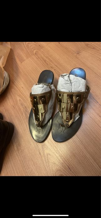 Продам туфли из кожи