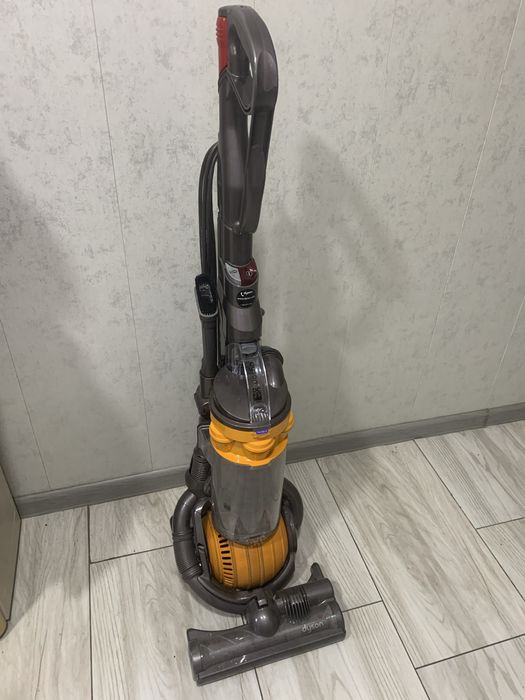 Пылесос дайсон на запчасти