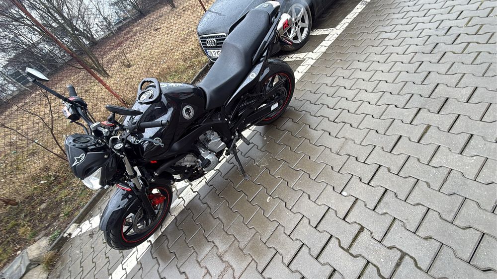 Yamaha FZ6-S FAZER  capacitate cilindrica 600