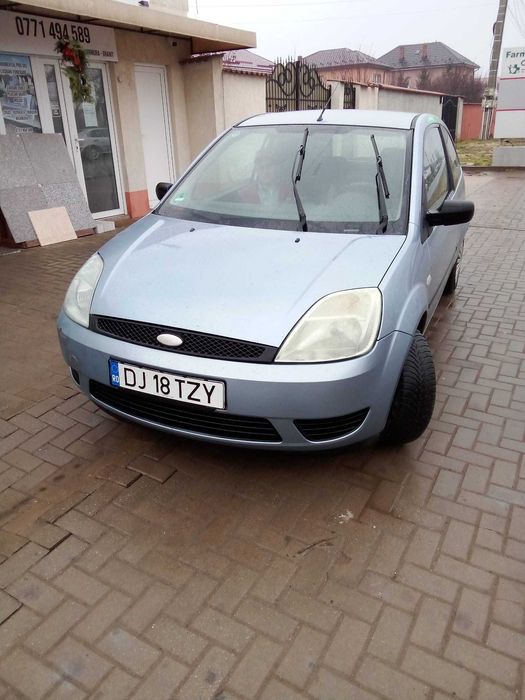 Ford Fiesa 2005 1.4 benzina - GPL