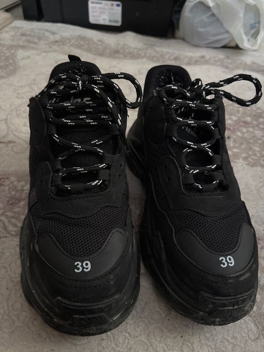 Balenciaga обувки 39