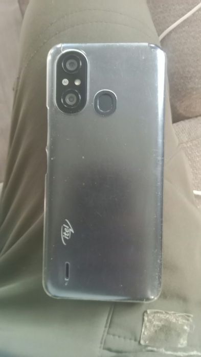 ItelA49 Есть каробка