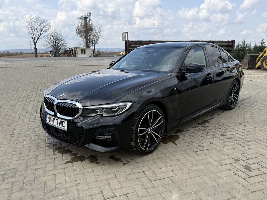 BMW G20 M 330 e Plug In Hybrid