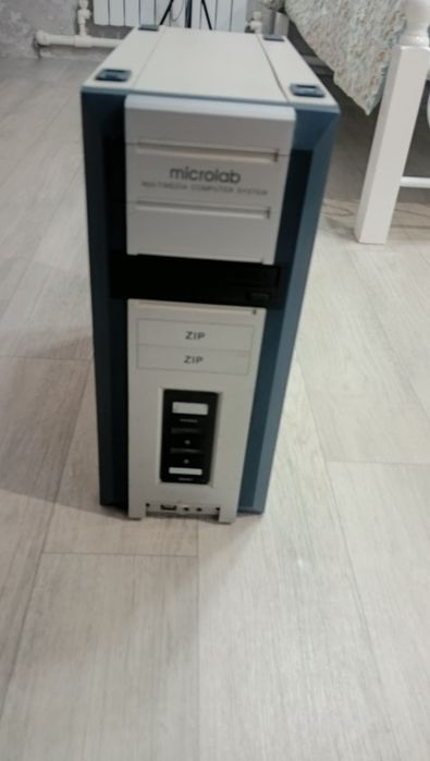 Компьютер Microlab, рабочий