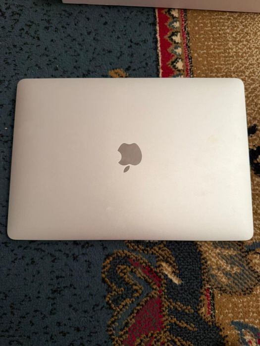 Ноутбук Apple MacBook Air 13 2020