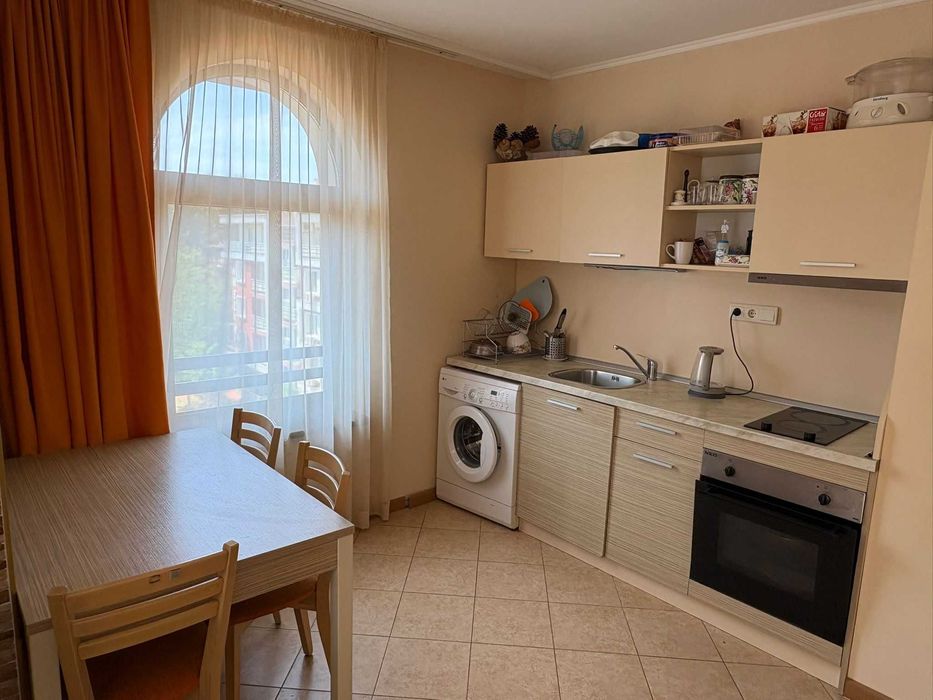 Продава се Тристаен апартамент в к.к. Слънчев бряг - 94 кв.м за 1118 €/кв.м - Снимка #3