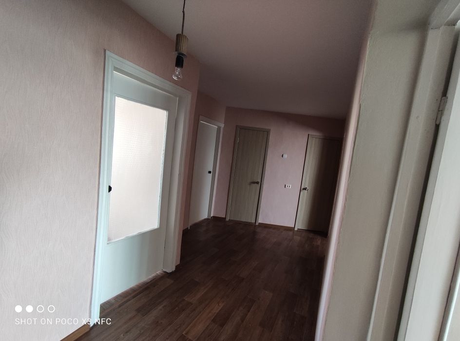 Продам 4-х комнатную квартиру.