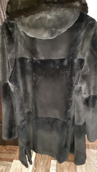 Продам тёплую шубу