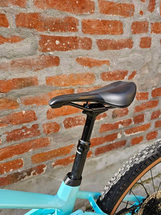 Електрически карбонов велосипед E bike CUBE STEREO 140 Race, BOSCH CX, 750 Wh Smart System