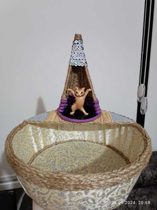 Шкатулка для украшений