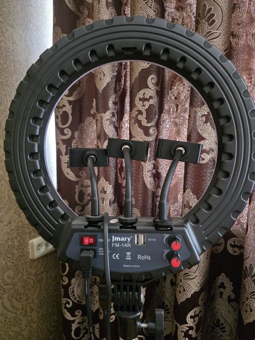 Кольцевая селфи лампа