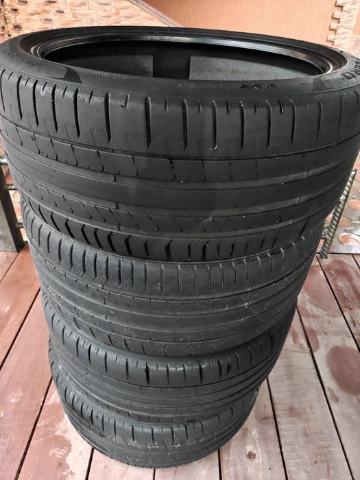 Pirelli P Zero 265/40/22