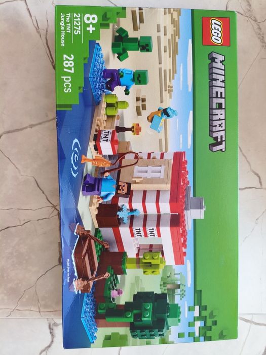 LEGO MINECRAFT 21275 The TNT Jungle House