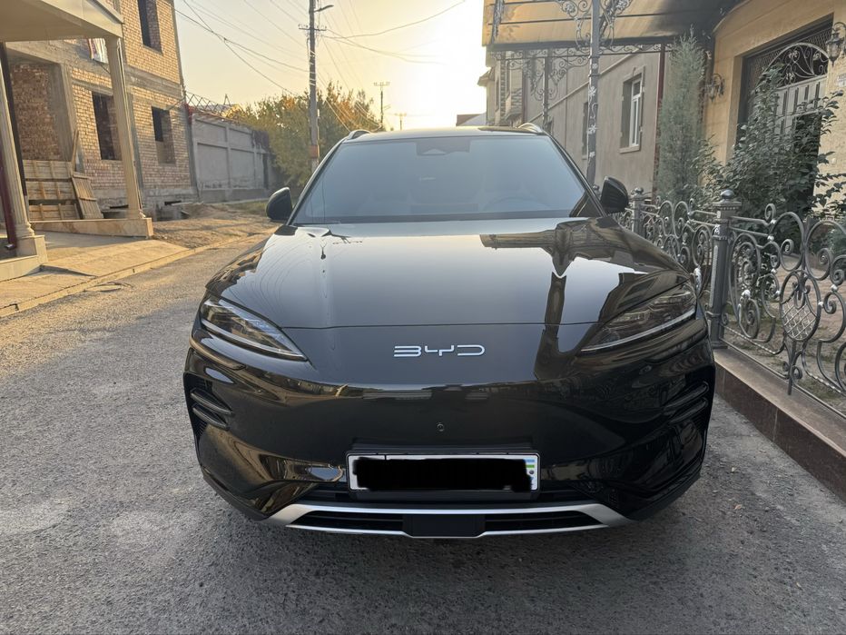 Byd Song Plus champion 2024 год 49.000 km черный