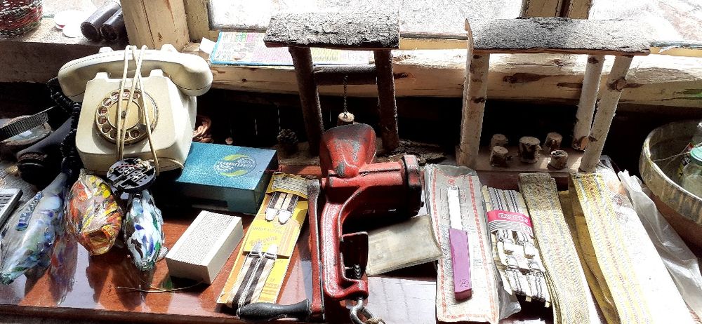 Diverse obiecte vechi de colectie