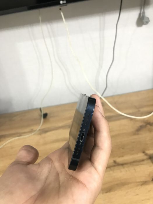 Iphone 12 128/73 без ремонта