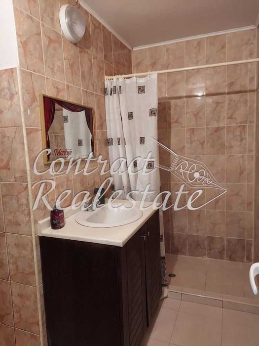 Дава се под наем Двустаен апартамент в Варна, Цветен квартал - 50 кв.м за 357 € - Снимка #4