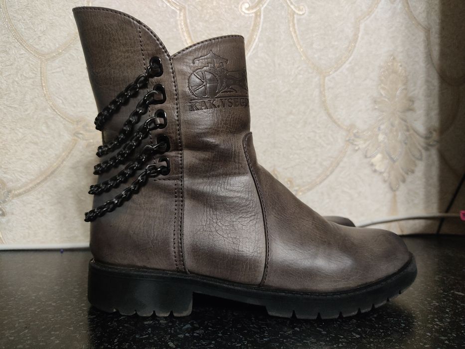 Демисезонные ботинки