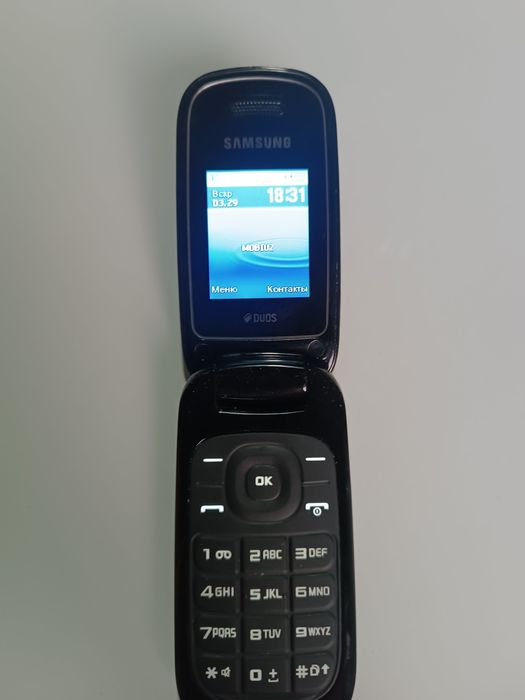 Samsung Gt-E1272