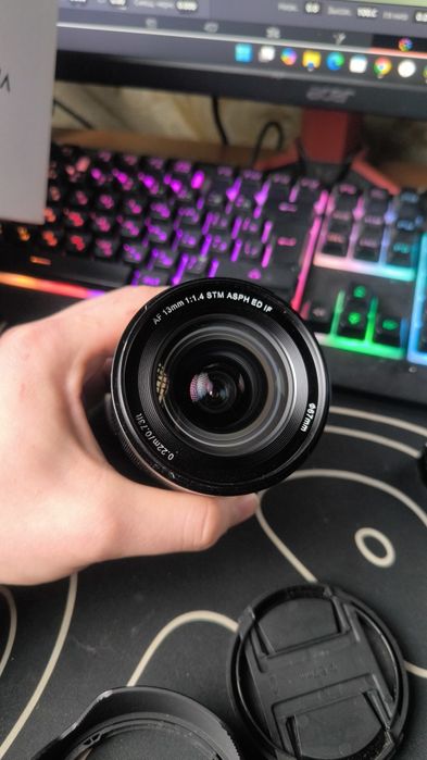 Объектив Viltrox 13mm f1.4
