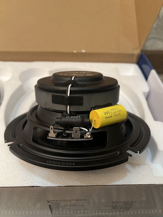 Alpine BRV-S65 6-1/2-дюймовые двухполосные коаксиальные динамики Mid