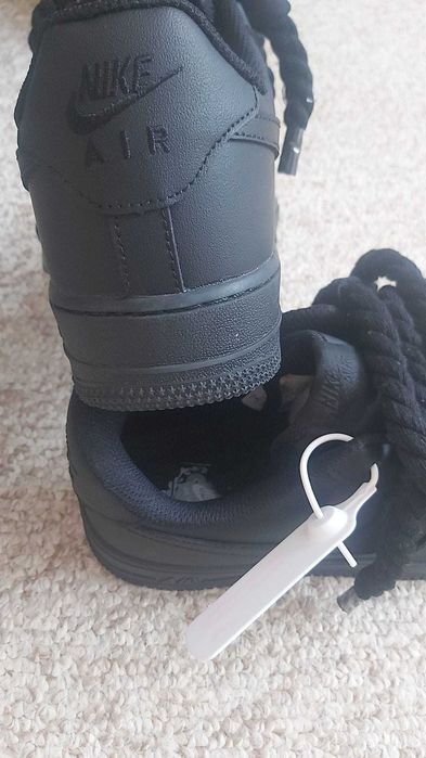 adisasi nike cu sireturi rope