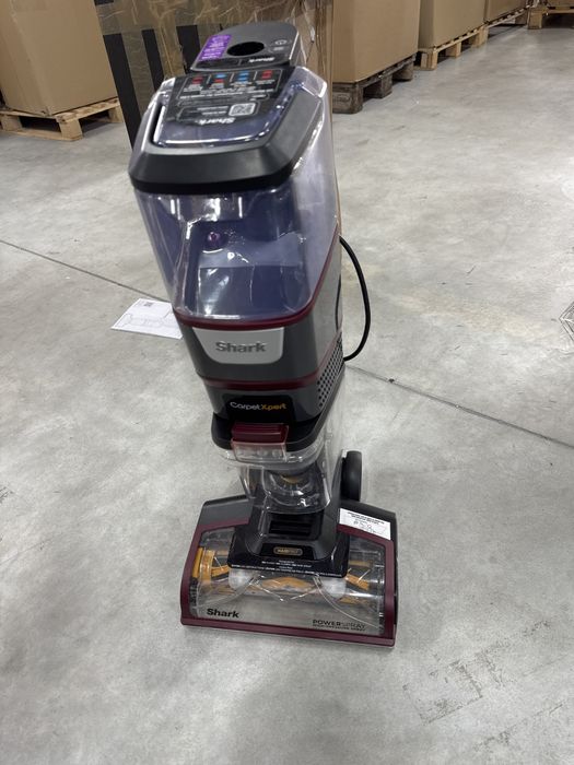 Aspirator umed uscat Shark CarpetXpert