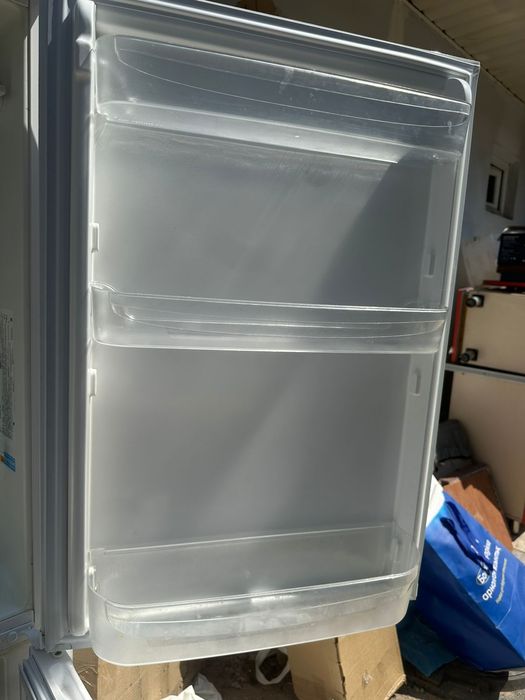 холодильник Indesit