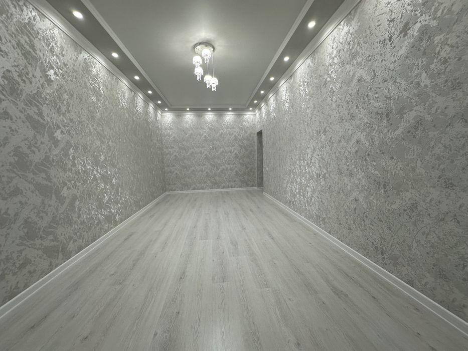 Urganch shaxarda 2 etaj va podval li hovli joy sotiladi