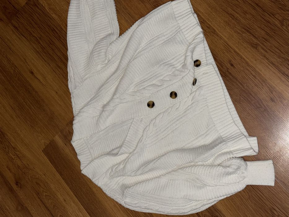 Продам все вещи за 10000