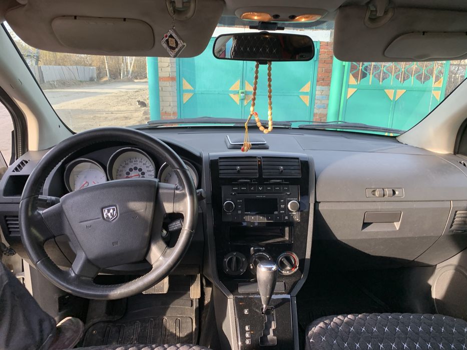 Продам додж калибер