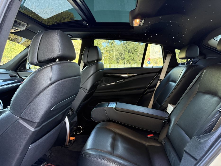 Bmw 530 GT  2013 panoramic