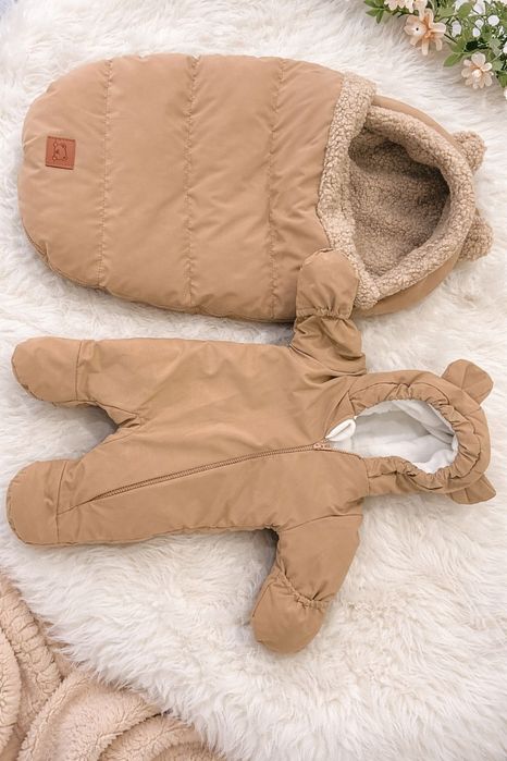 Продам детский комбинезон