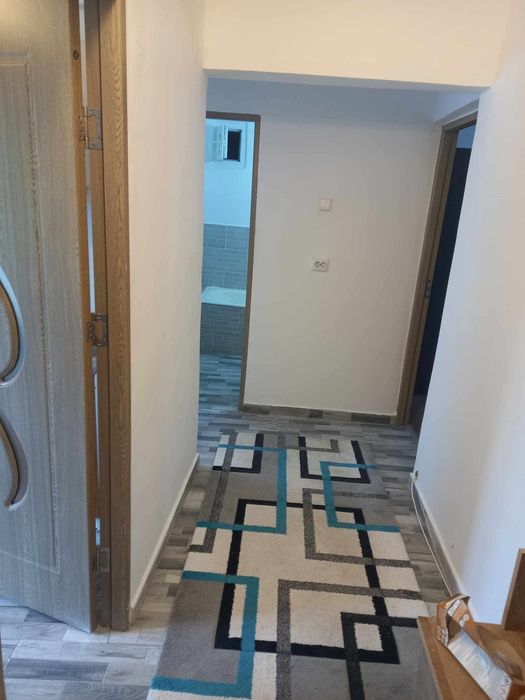 Închiriez apartament 2 camere
