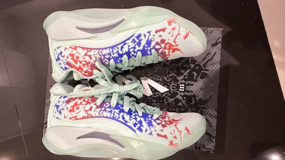 Air jordan Zion 3, nr 35